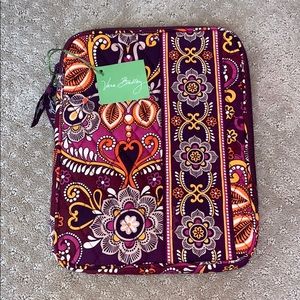 Vera Bradley Tablet sleeve